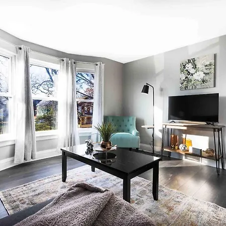 Elegant 1Br 1 Bath Apartment Minutes The Falls Niagarafälle Exterior foto