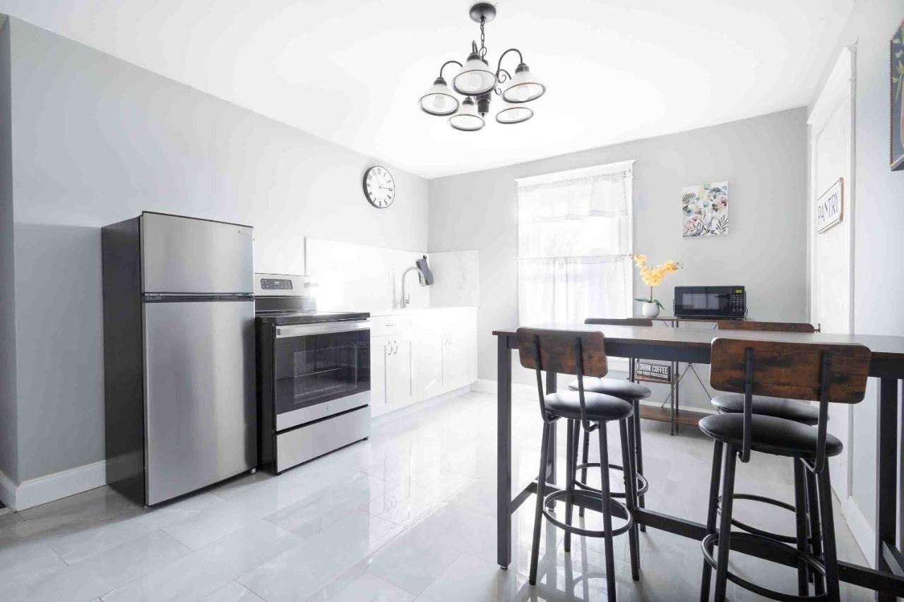 Elegant 1br 1 Bath Minutes The Falls Appartamento *